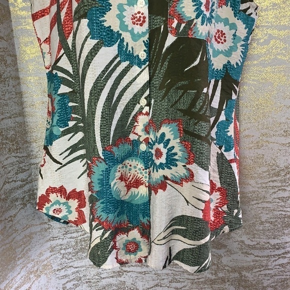 Van Heusen Tropical Floral Button Down Shirt Blouse Size S - Picture 4 of 13
